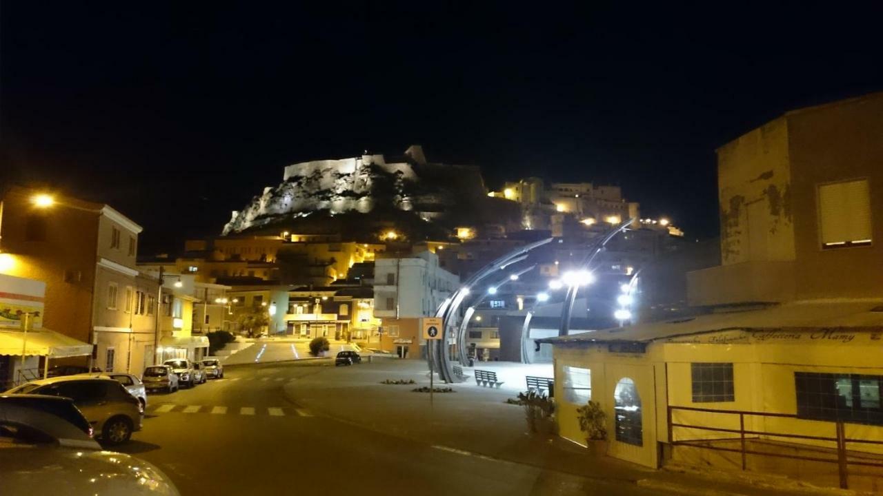 Castelsardo Con Vista Lägenhet Exteriör bild