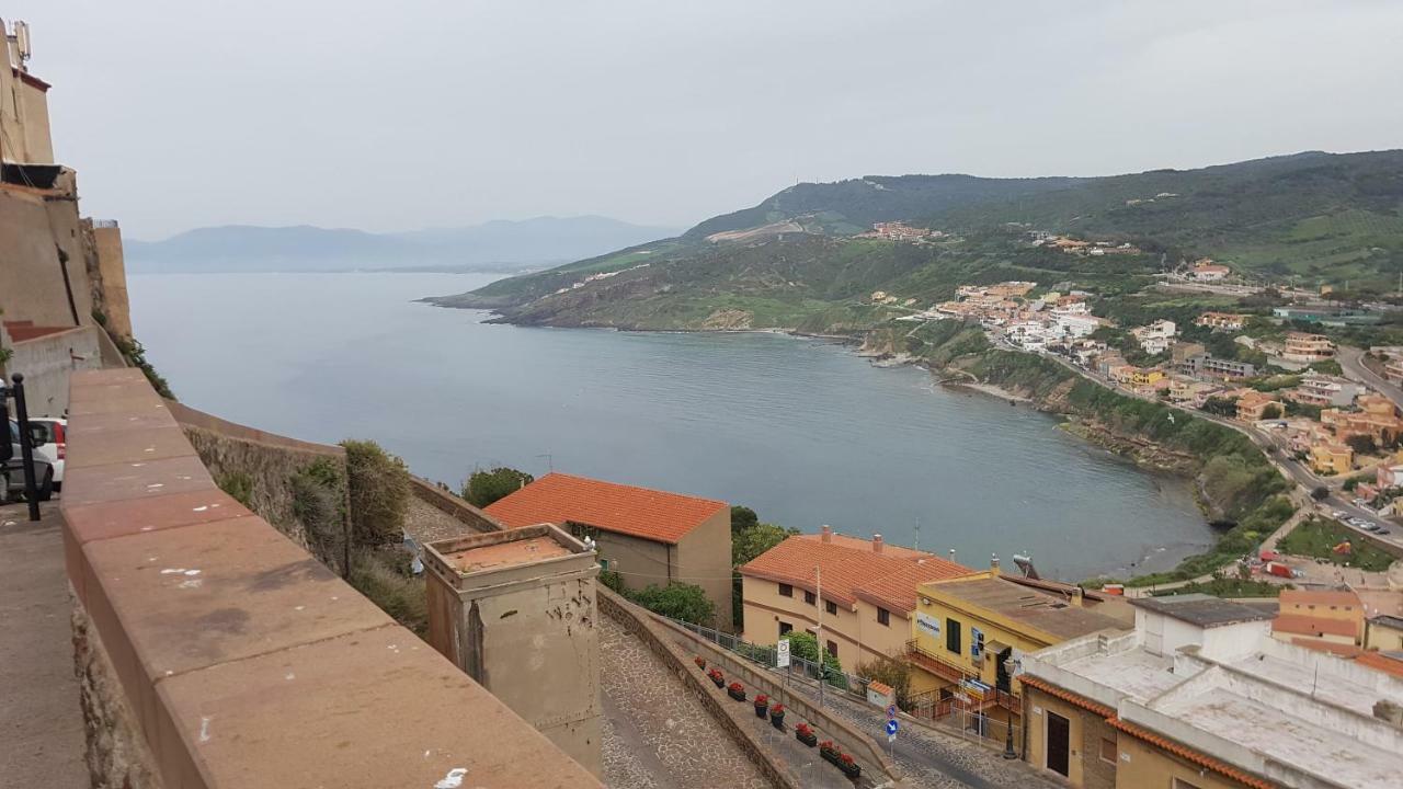 Castelsardo Con Vista Lägenhet Exteriör bild