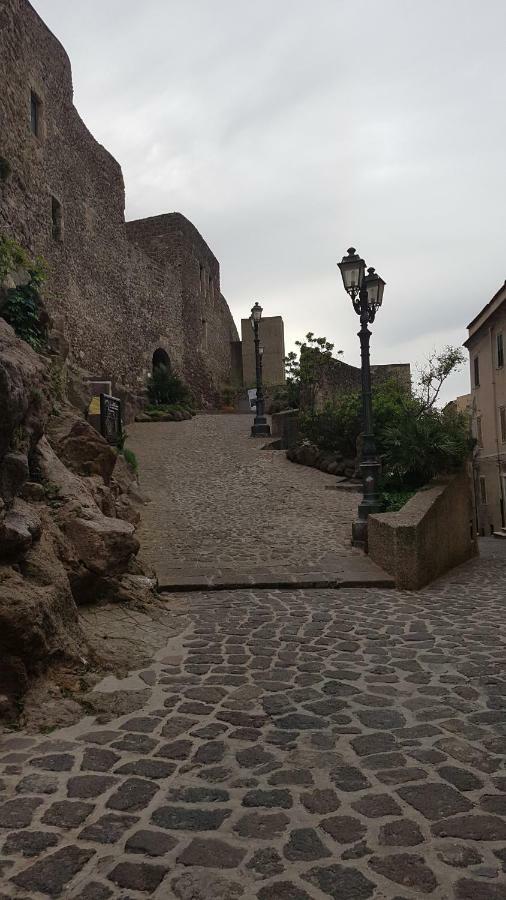 Castelsardo Con Vista Lägenhet Exteriör bild