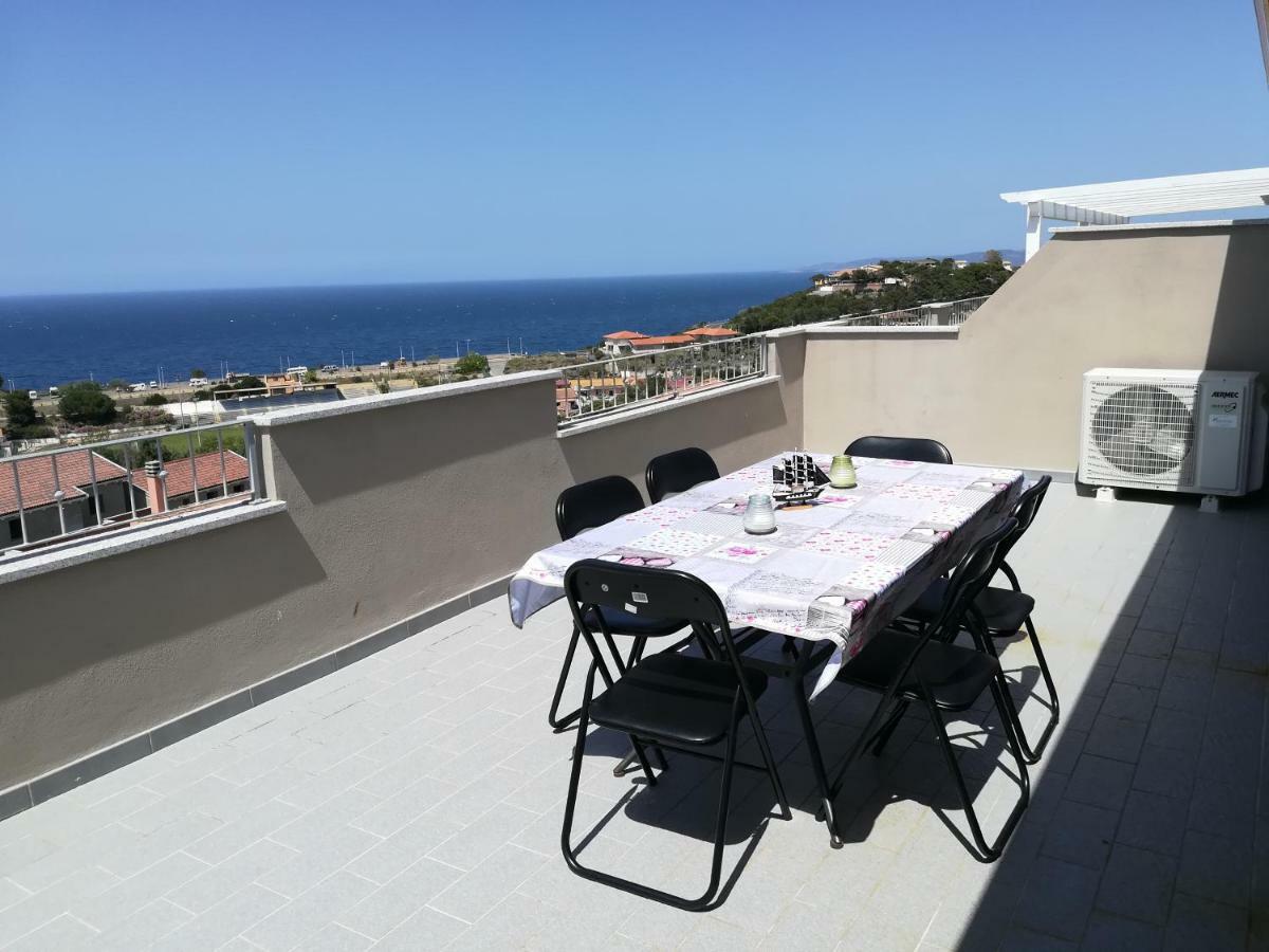 Castelsardo Con Vista Lägenhet Exteriör bild